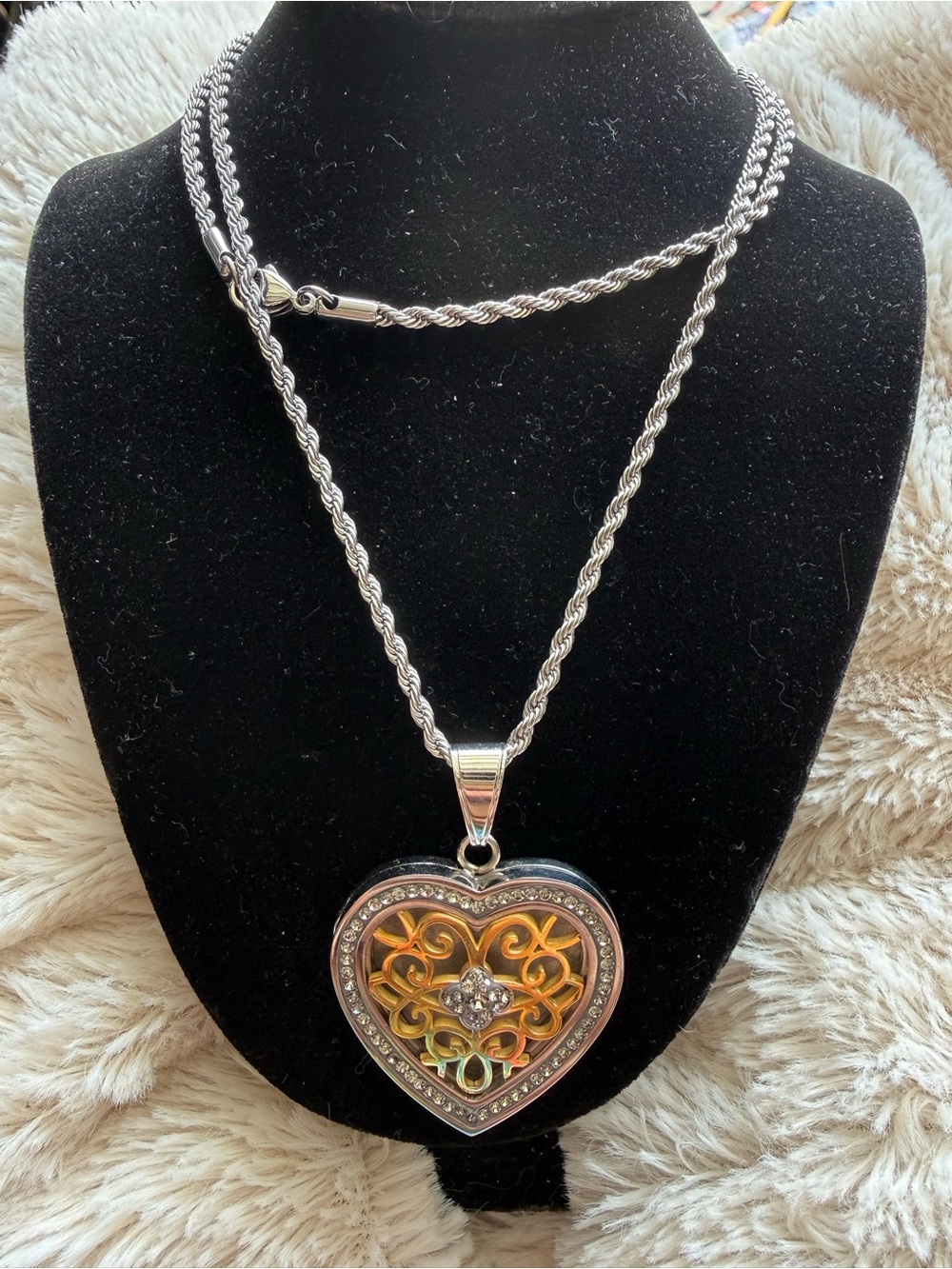Heart Filigree Pendant Necklace - Stainless steal Chain with Gold-Tone Accents